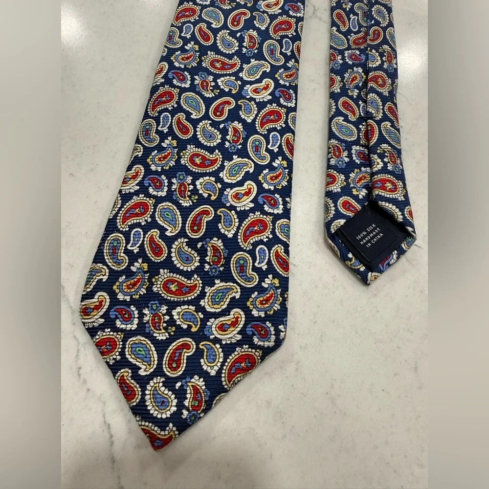 American Living Men's Tie 100% Silk Paisley Blue Red White Yellow